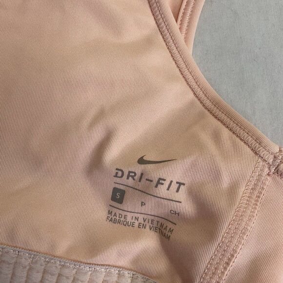 New Nike Dri Fit Swoosh Sports Bra Mid Impact Coral Pink Women's Small - Picture 8 of 11